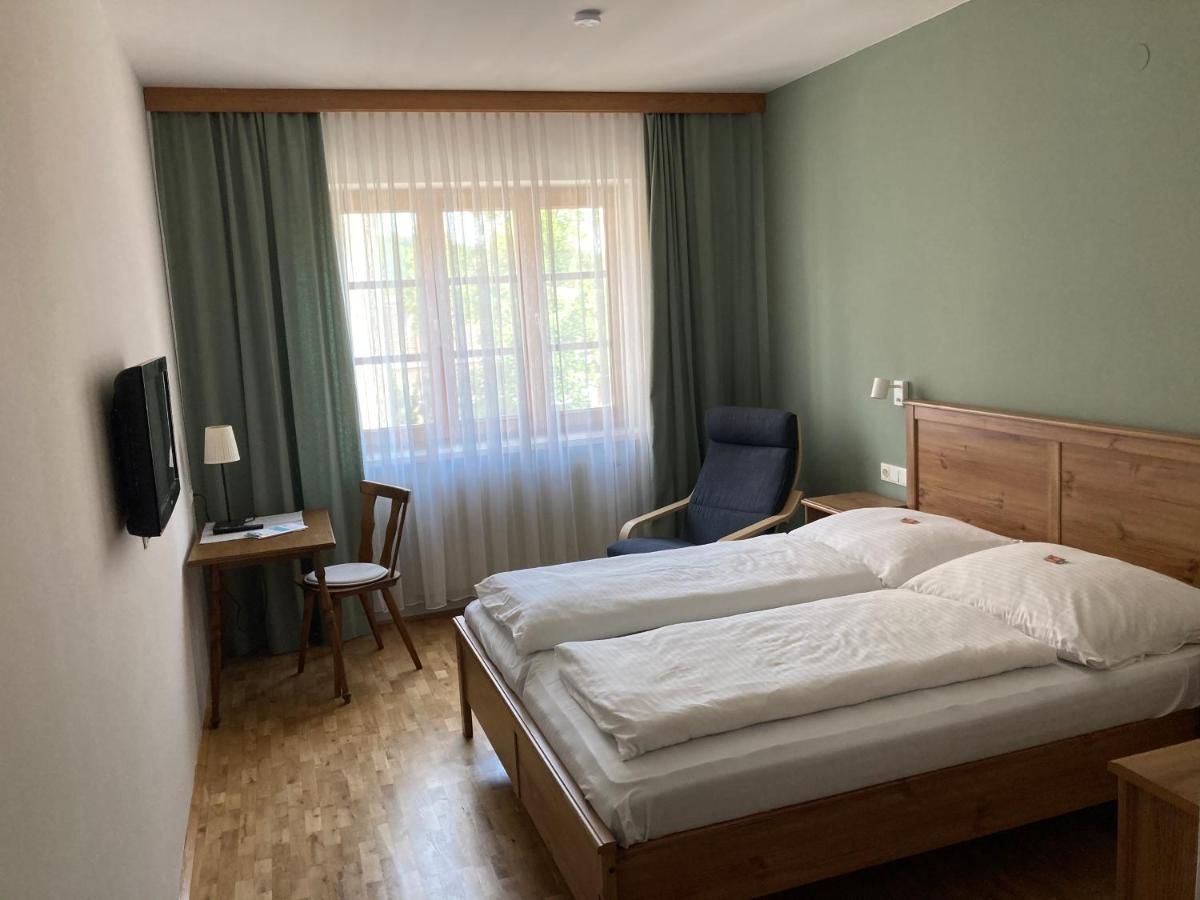 Zoechbauer Gaestehaus - Hotel Garni Kapelln Bagian luar foto